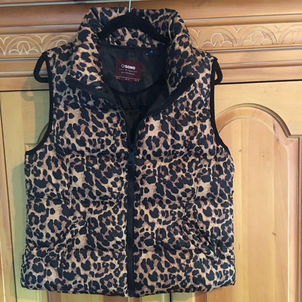 CISONO Leopard zip front vest xl